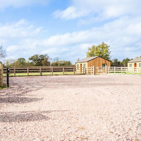Oak Lodge Ashbourne  Buitenkant foto